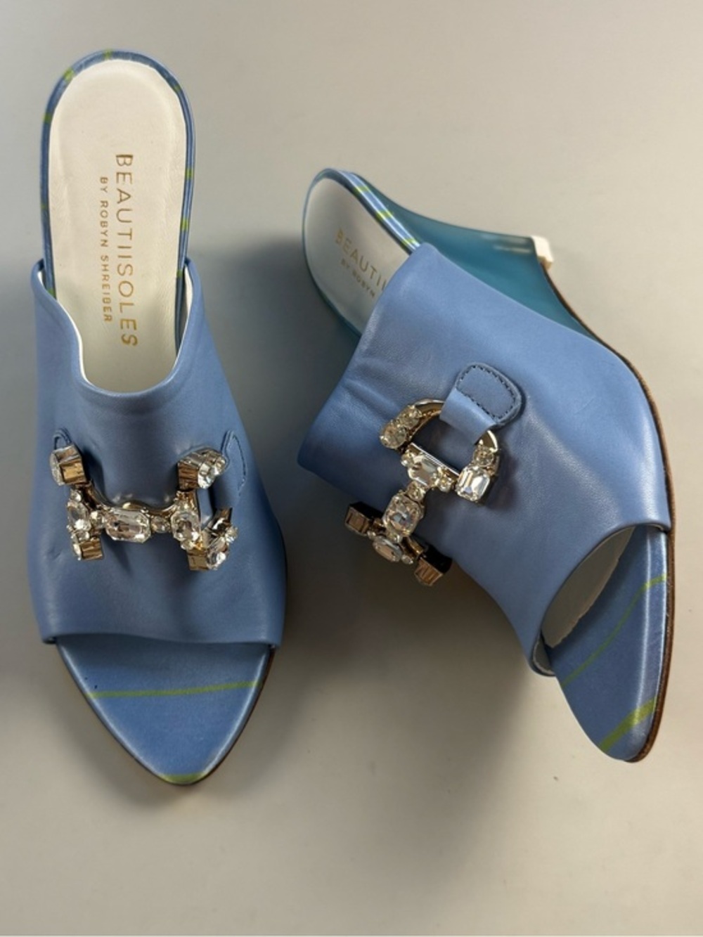 Beautiisoles by Robyn Shreiber Crystal Buckle Leather Mule Heels Blue US 6.5